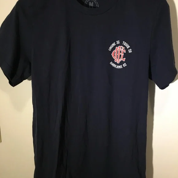 Chicago Fire Dept Bucktown Brigade Graphic Tee - Picture 3 of 4
